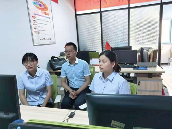 荊門黨慶01.jpg 荊門黨慶01.jpg